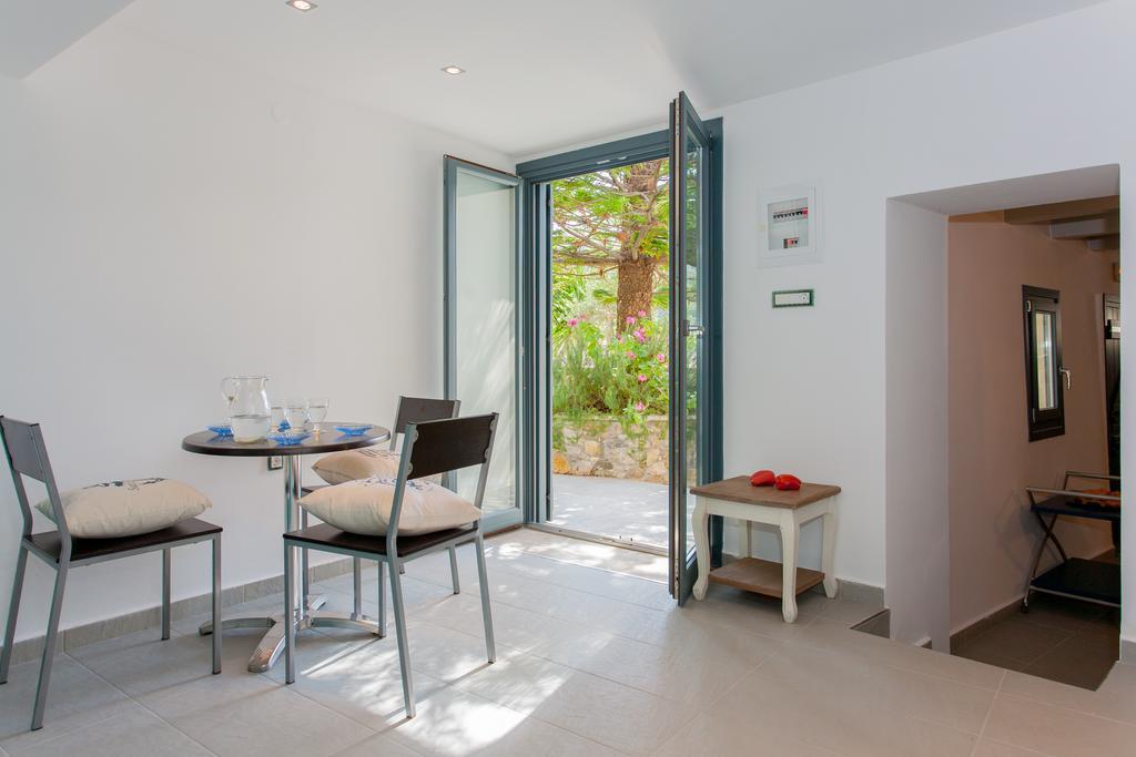 Gasthaus Chorio House Platanias Vrísai Exterior foto